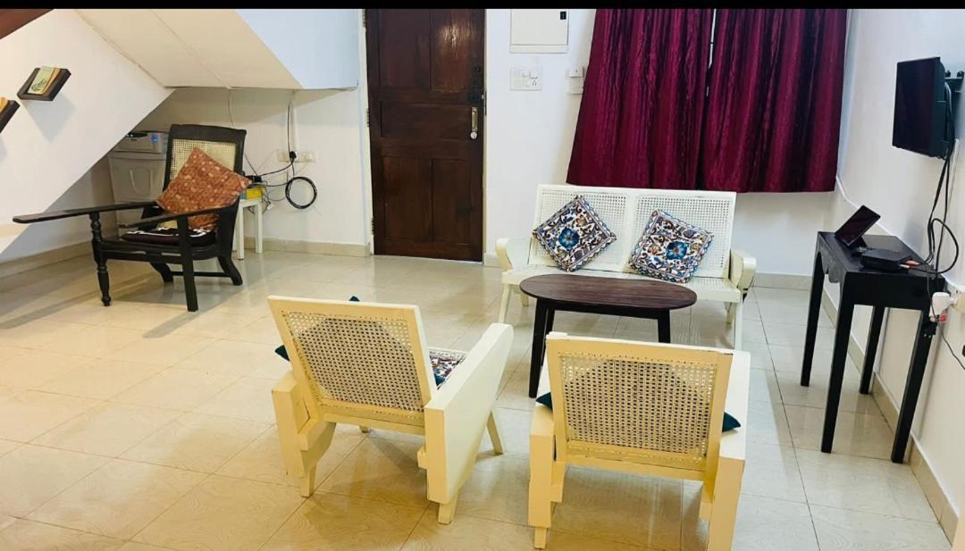 Goa Suites Holiday Home Calangute Ngoại thất bức ảnh